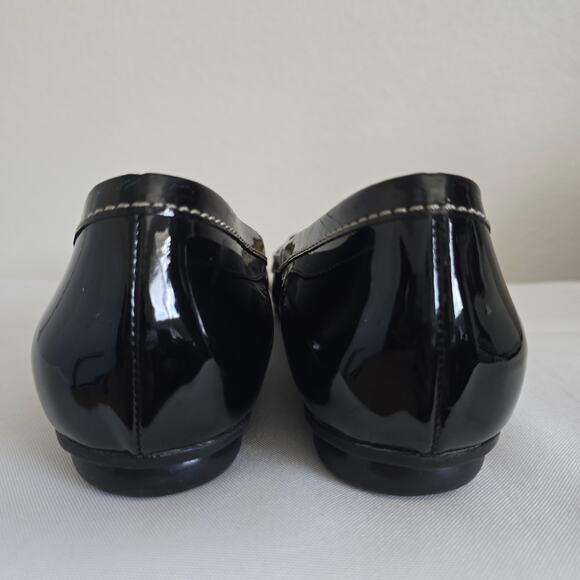 *NWOT Bruno Magli Womens Flat Shoes Loafer Patent Leather Black-40 US 8.5 Italy - Picture 4 of 8
